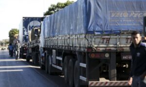 Leia mais sobre o artigo Associação dos caminhoneiros fala em ‘indignação’ com reajuste do diesel e critica política de preços da Petrobras